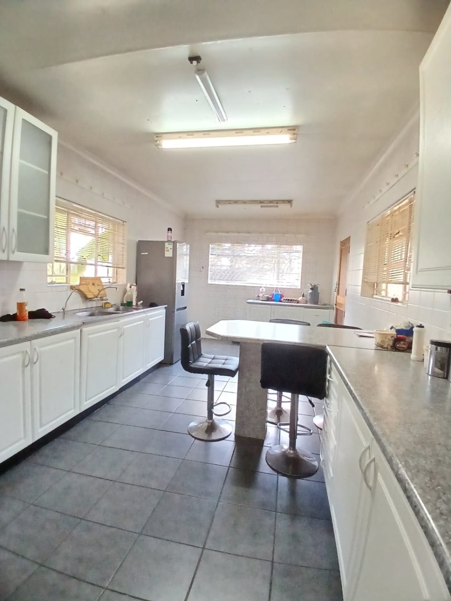 4 Bedroom Property for Sale in Vaalpark Free State